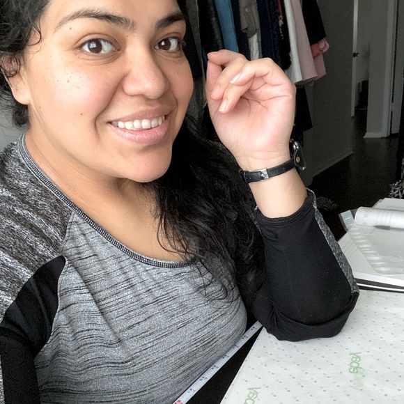 Oh just selling things you can't live without ❤️ - Picture 1 of 1